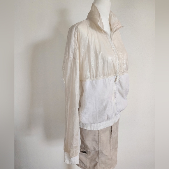 ALALA lightweight jacket windbreaker running jacket luxury like Lululemon - Picture 4 of 15